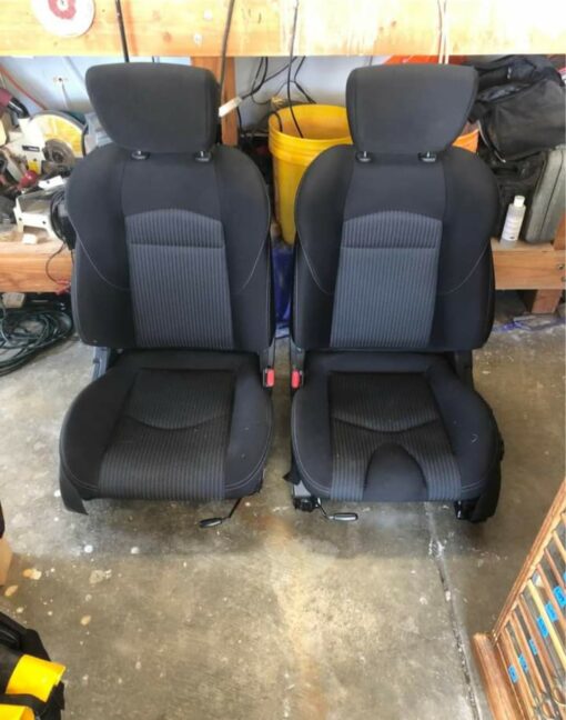 370z OEM black clothed seats