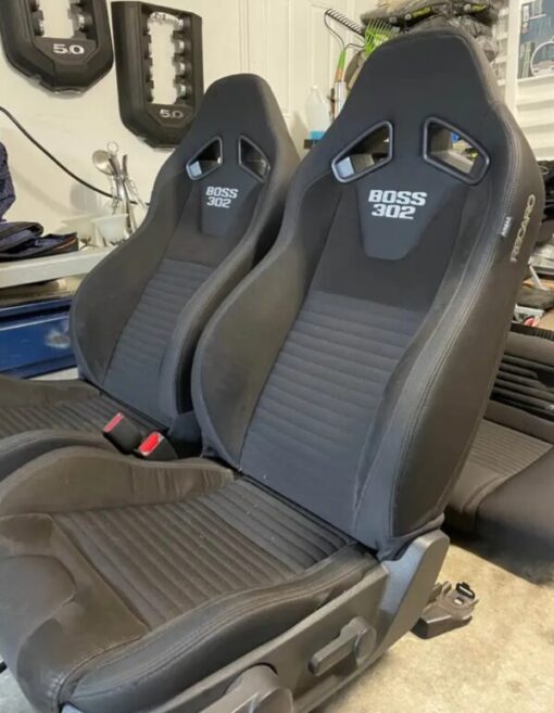 Boss 302 Mustang Recaro seats